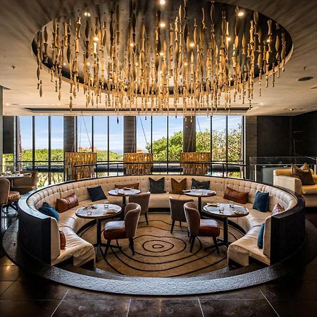 מלון בליטו The Capital Zimbali מראה חיצוני תמונה The Lounge at the Westin Hyderabad